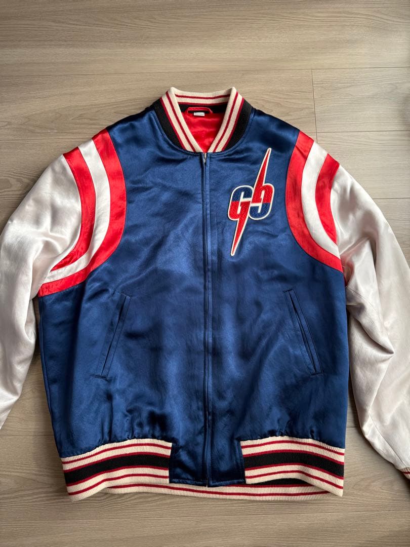 GUCCI スタジャン ネイビー ホワイト レッド