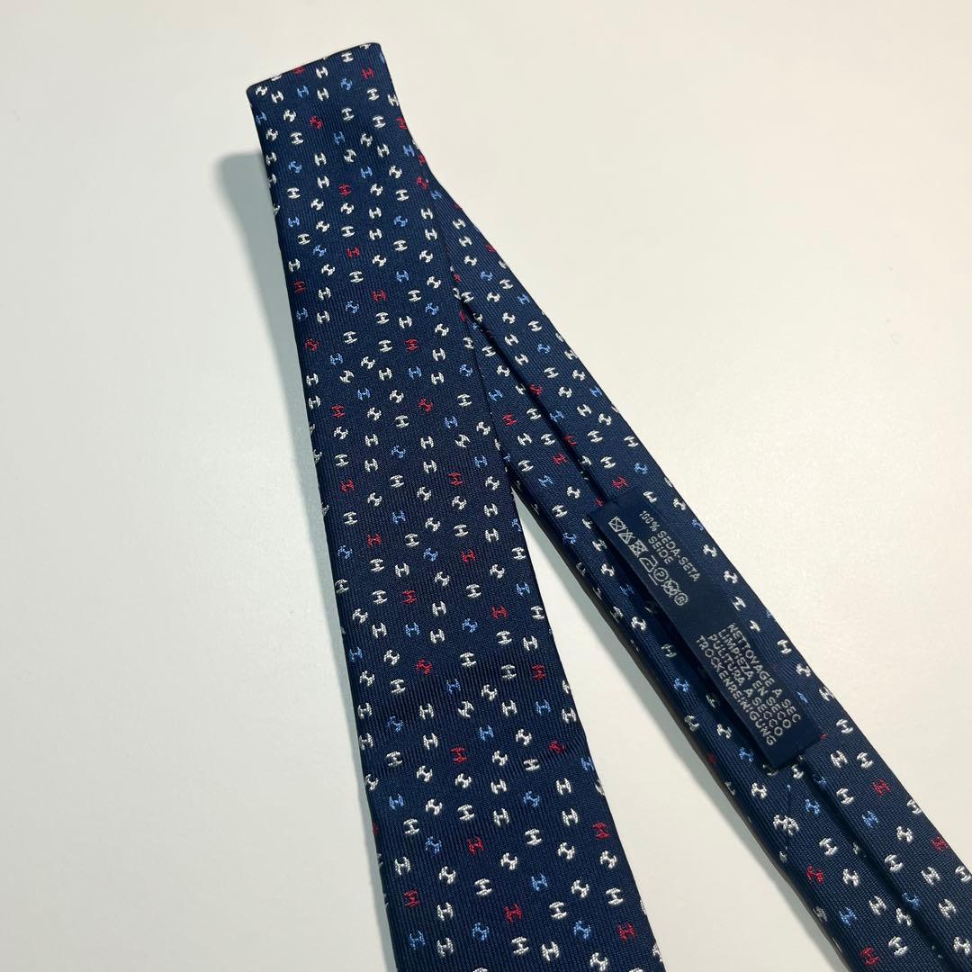 希少✨未使用✨HERMES エルメス　ネクタイ　高級シルク　H柄 アニマル