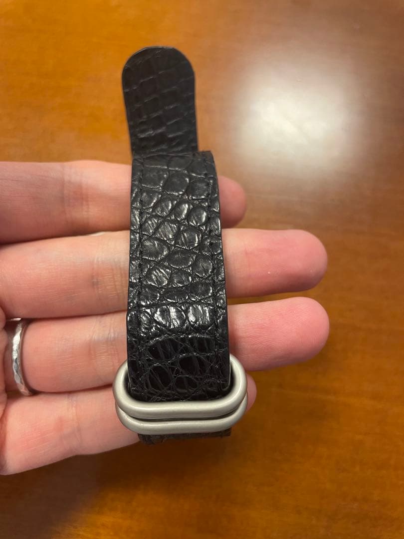 『THE SOLE』 クロコダイル製NATOベルト　20ミリ　ブラック