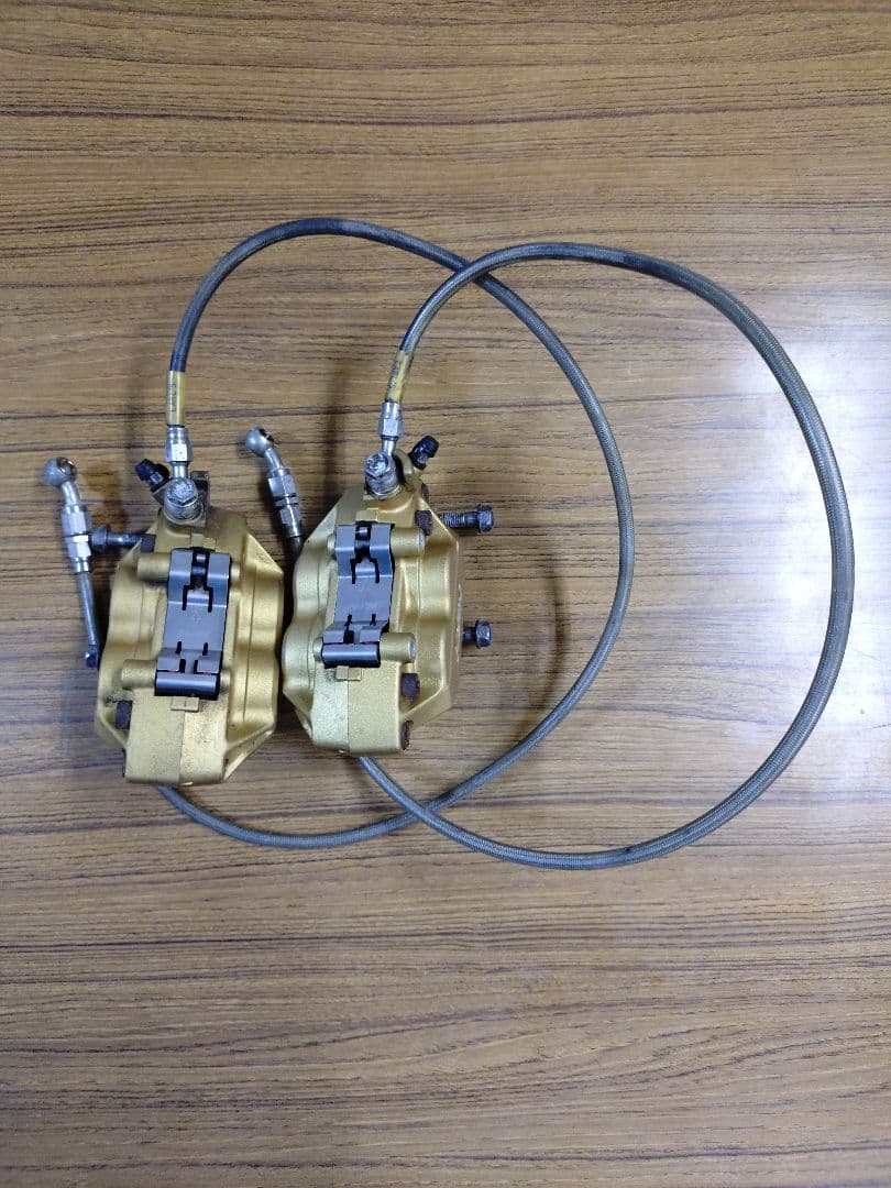 ホンダ CB1300 NISSIN ブレーキキャリパー ゴールド