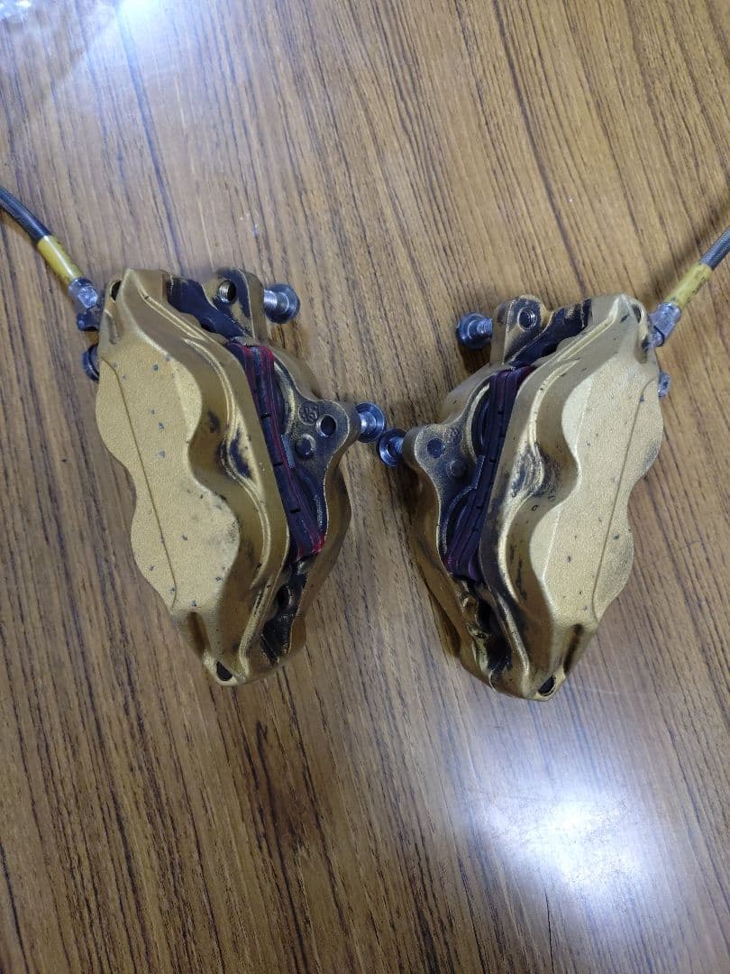 ホンダ CB1300 NISSIN ブレーキキャリパー ゴールド