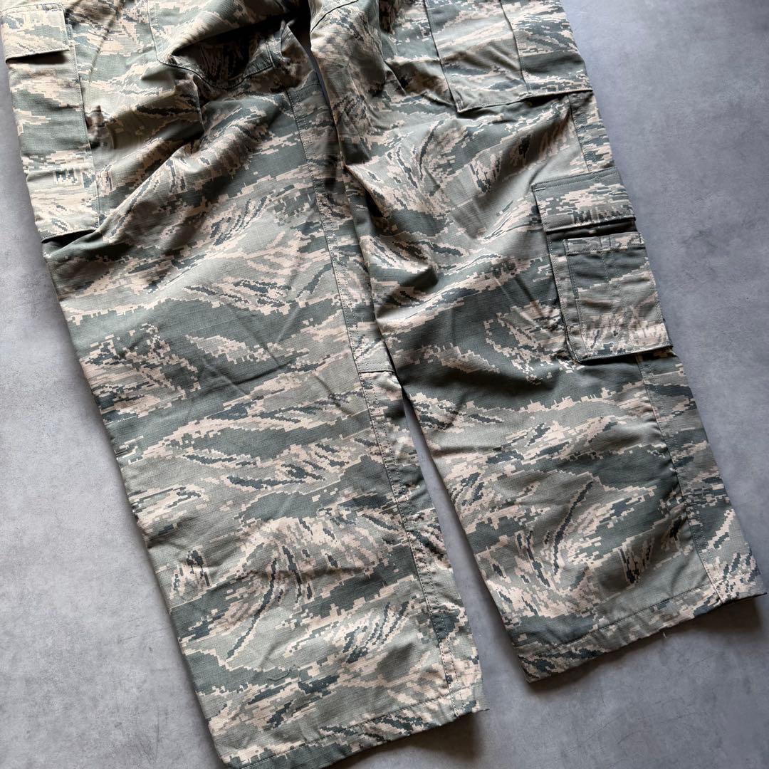 デッドストック 00s 米軍USAF ABU デジタルタイガーカモカーゴパンツ