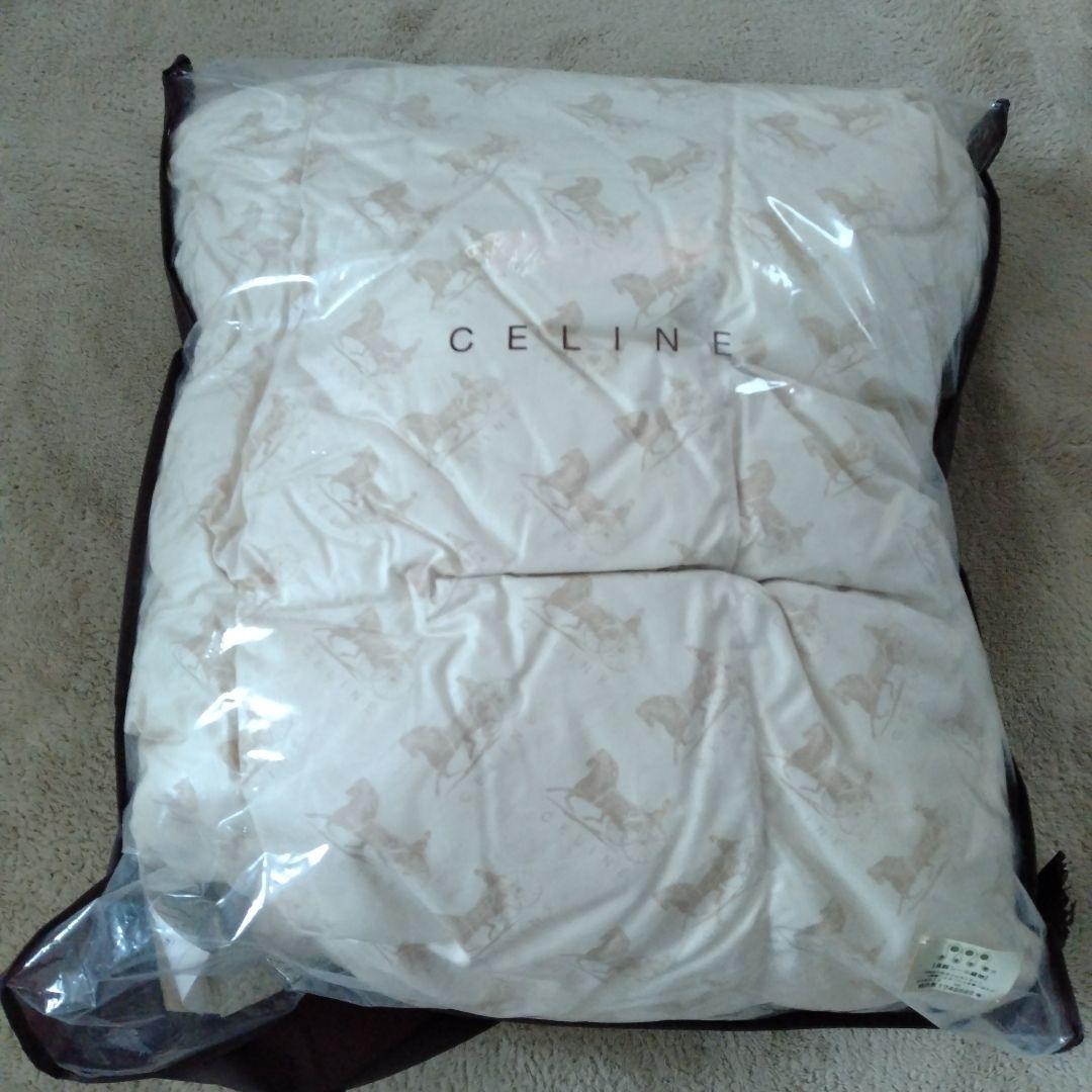 ハ*ナ様 CELINE 羽毛掛け布団、馬車柄 CL7040 150x210未使用