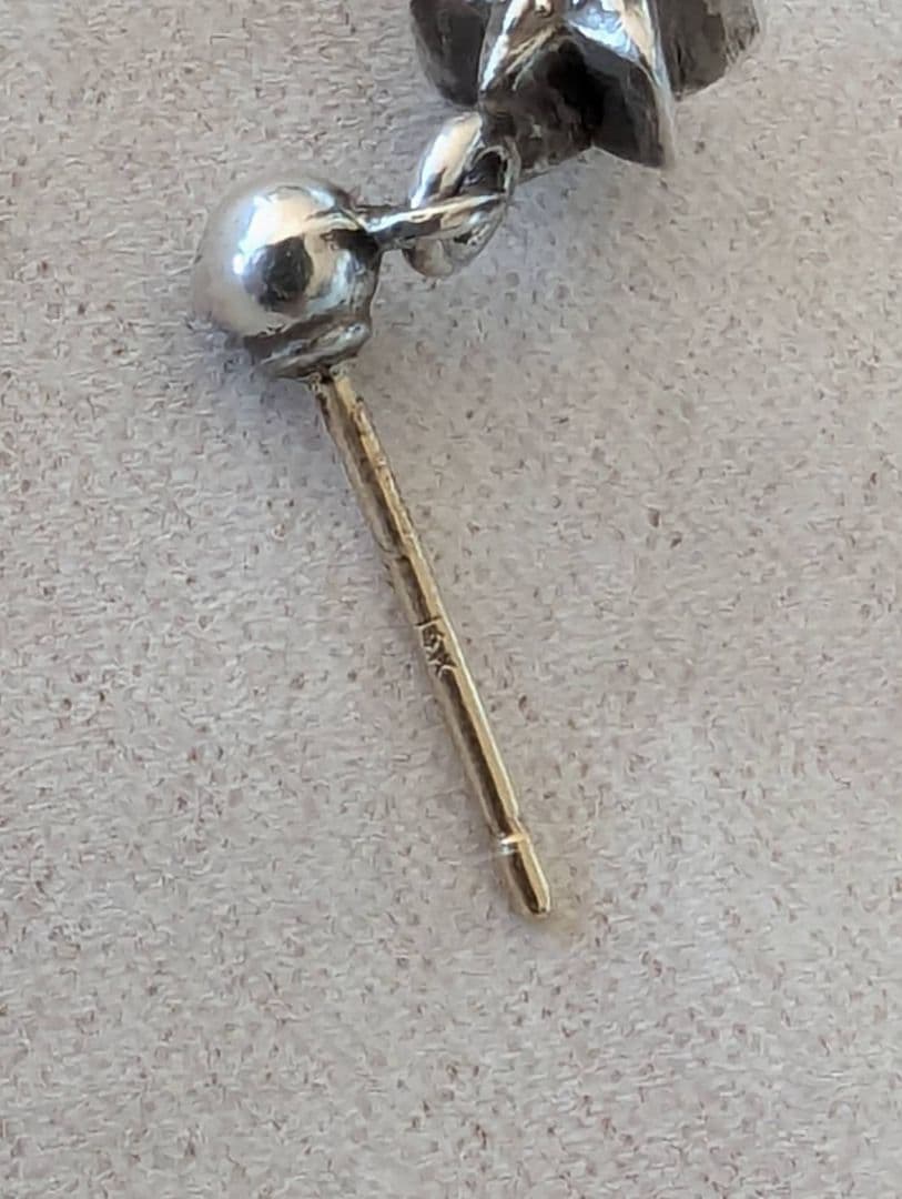 クロムハーツ タイニー スター ドロップ ピアス CHプラス