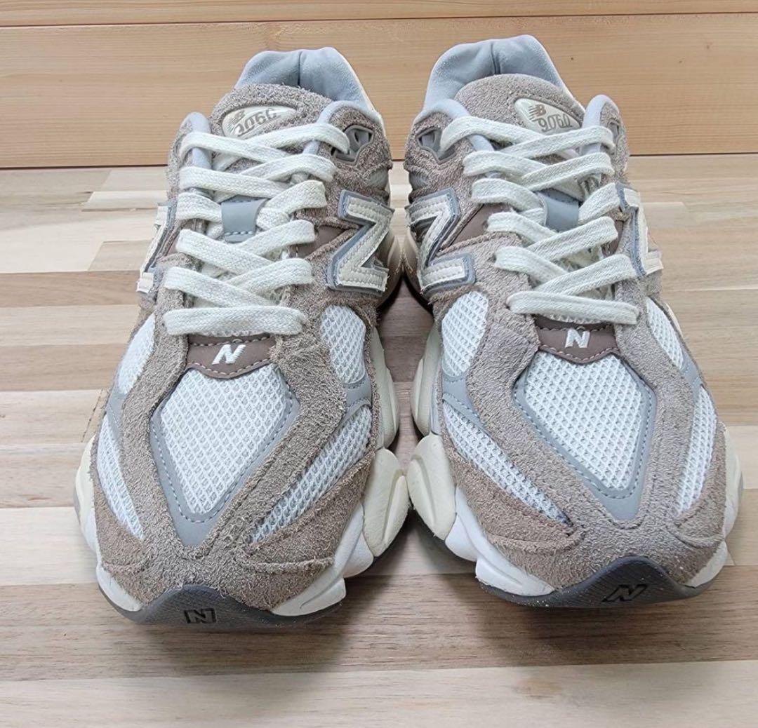 ニューバランス　25.5