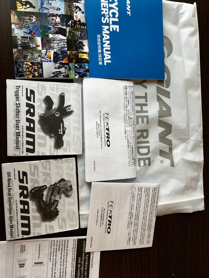 --ODR--【引取限定】GIANT ESCAPE R3.1 M