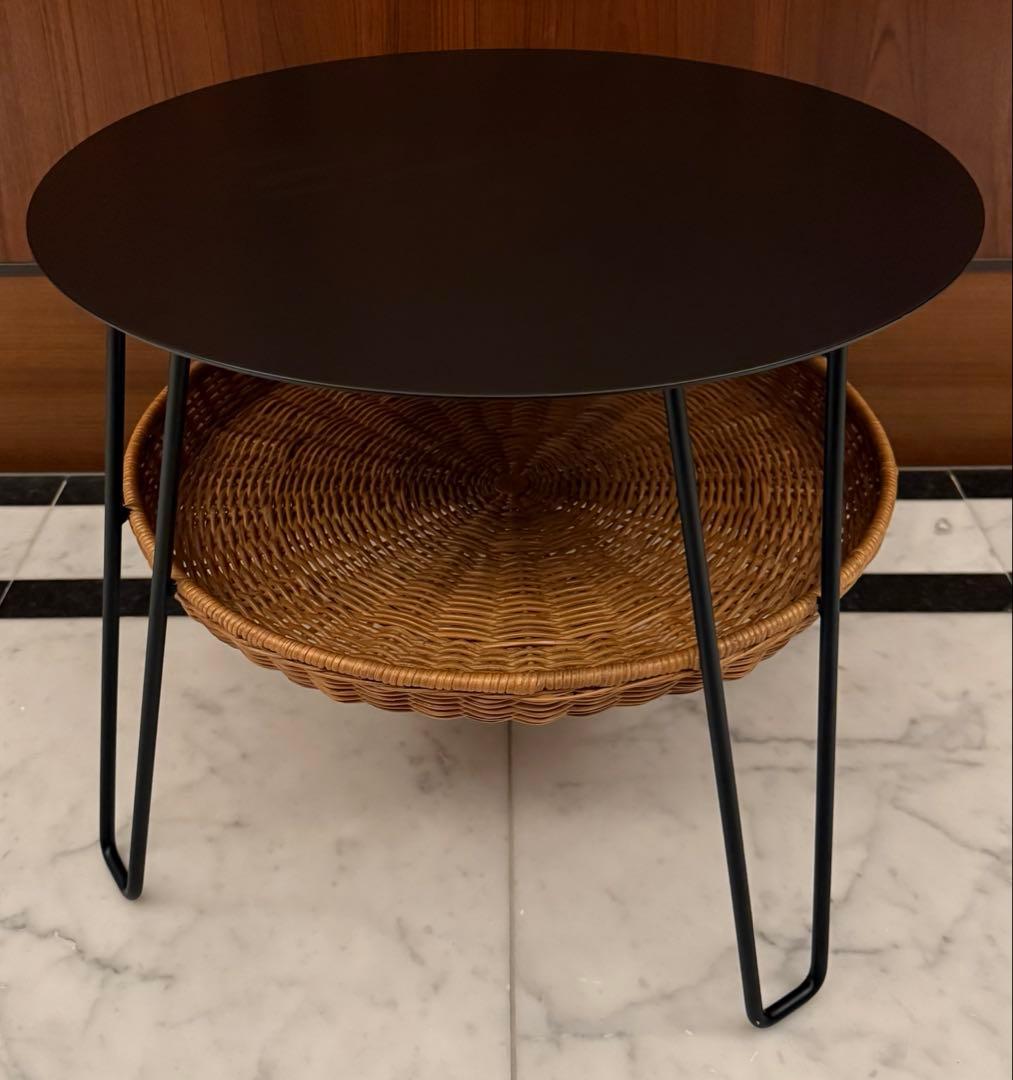 イデー IDEE ワラビー 丸テーブル スチール×ラタン 黒 ローテーブル