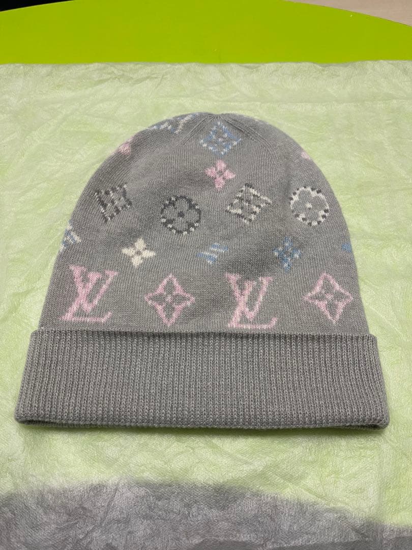N*M様 ルイビトン_グレー ニット帽 ロゴ入り