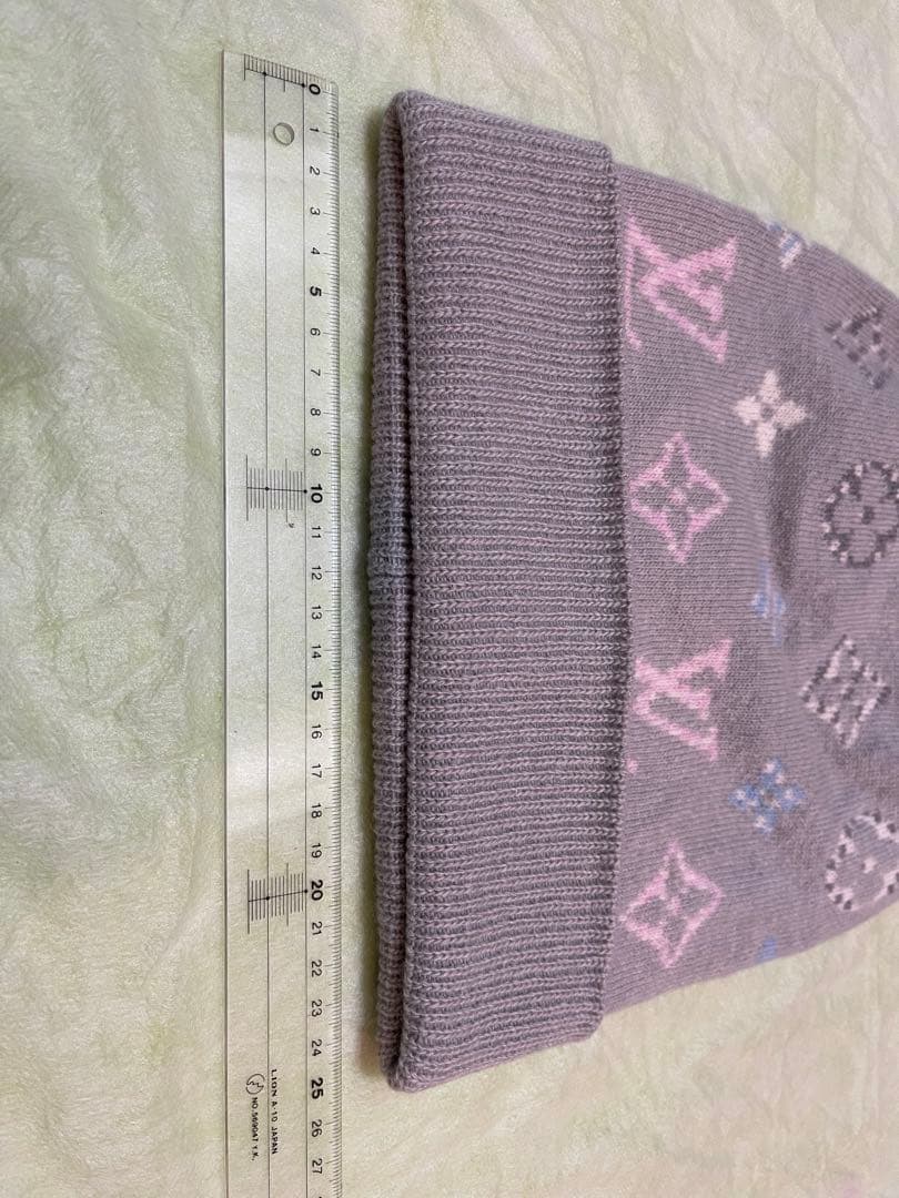 N*M様 ルイビトン_グレー ニット帽 ロゴ入り