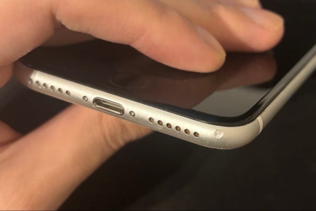 iPhone SE 第2世代 128GB