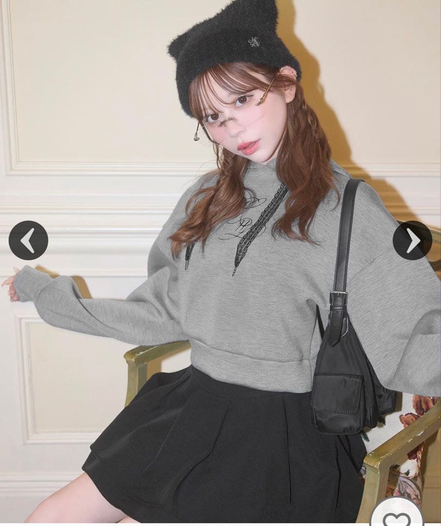 ミシェルマカロン MNロゴフーディー トレーナー