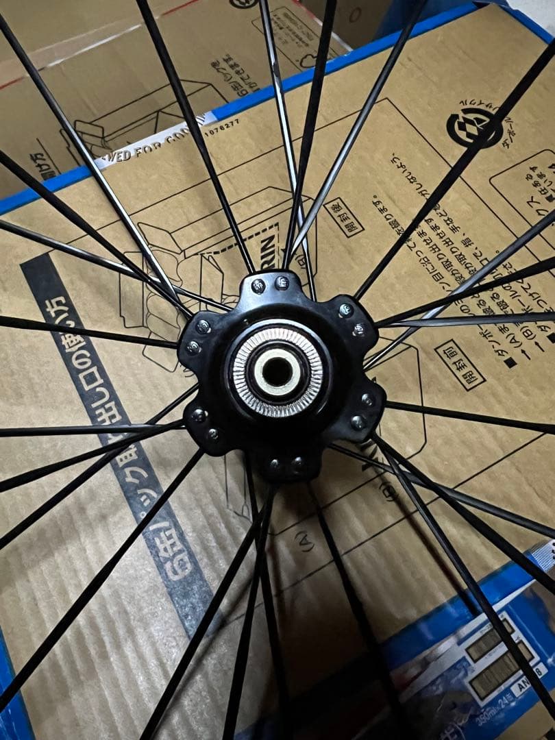 カーボンホイール 700C キャリパーブレーキ対応