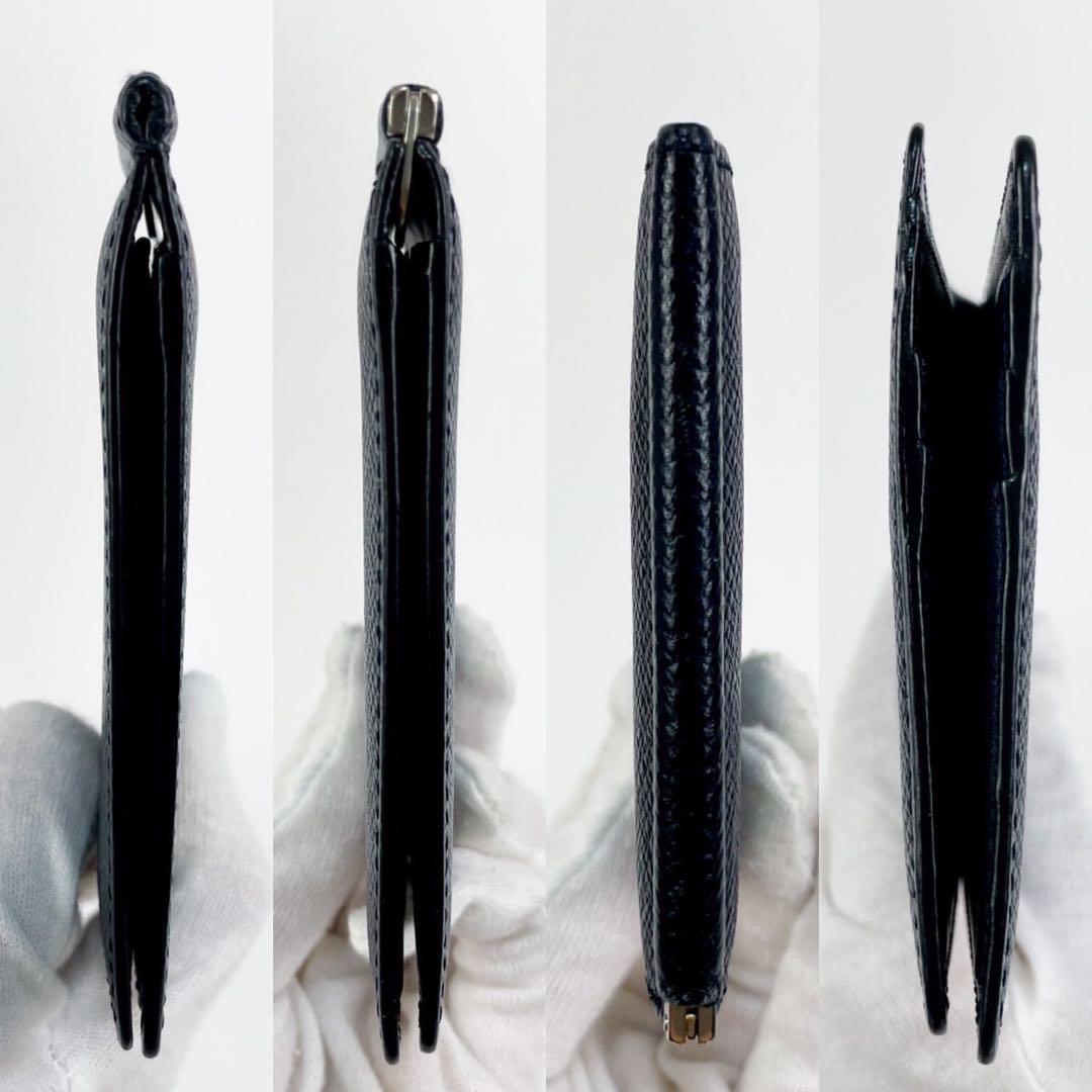 ✨美品✨ペッレモルビダ　マネークリップ　折り財布　日本製　ネイビー