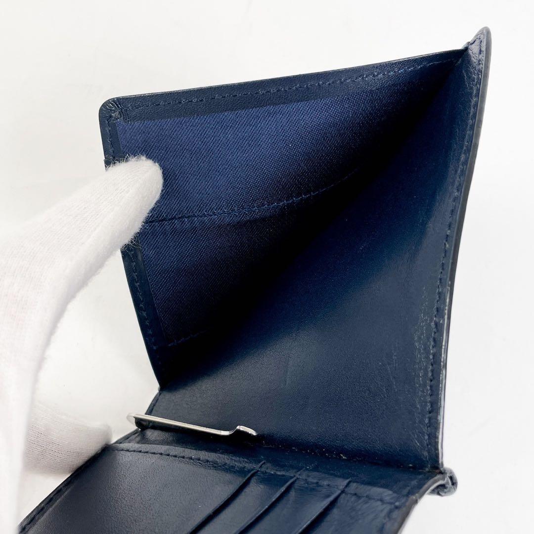 ✨美品✨ペッレモルビダ　マネークリップ　折り財布　日本製　ネイビー