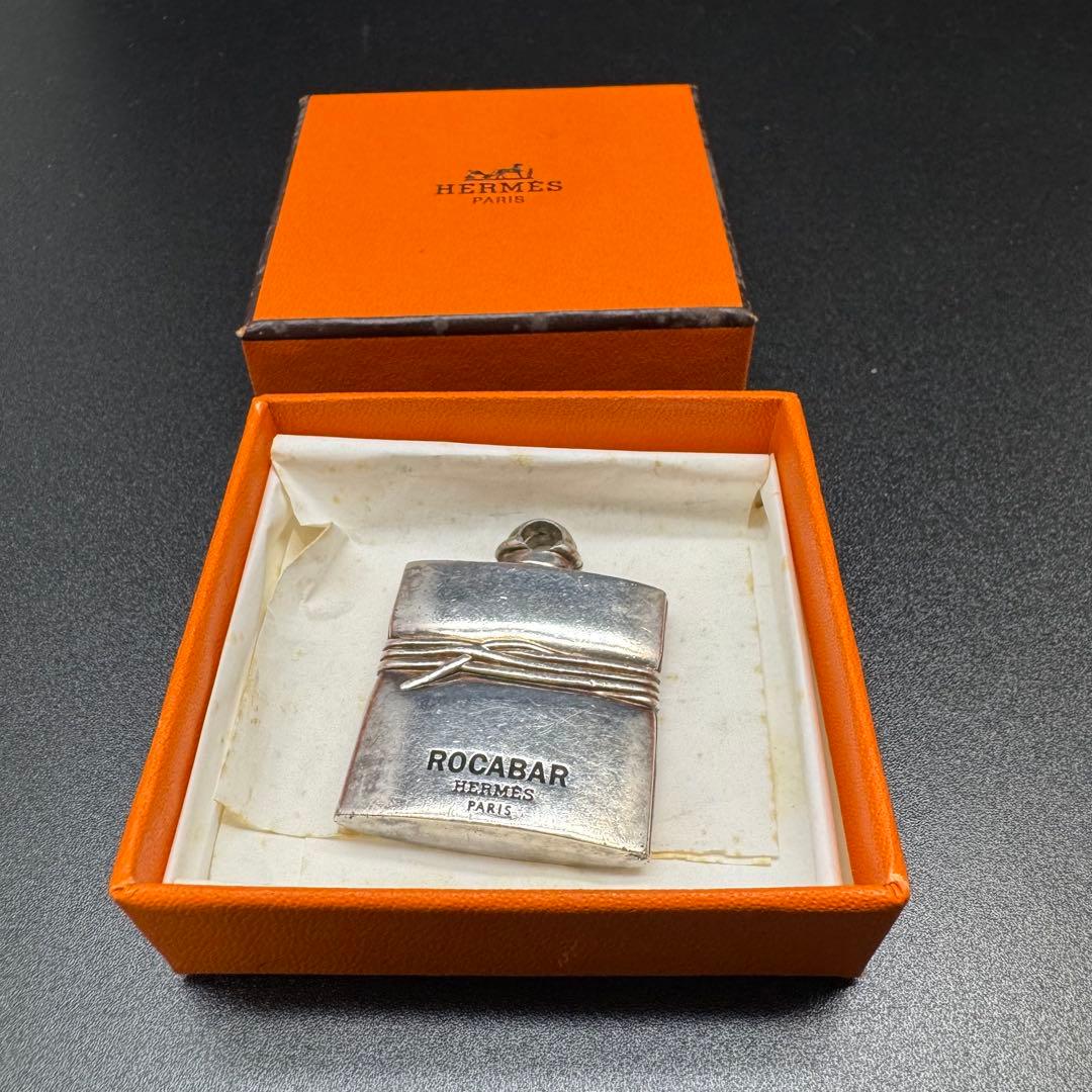 HERMES ロカバールキーホルダーシルバー 香水ボトル aq12362