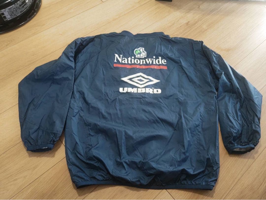 希少！イングランド代表 Nationwide アンブロドリルトップ