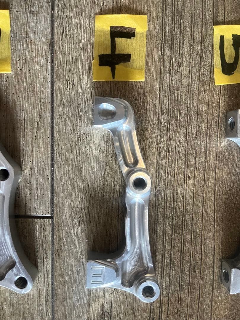 hope tech ブレーキ台座　（１個値段になります）