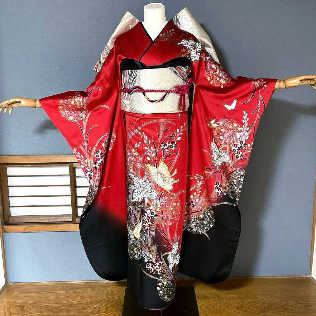 振袖フルセット　高身長　手描き友禅　成人式振袖　振袖　裄丈68 赤黒　バタフライ