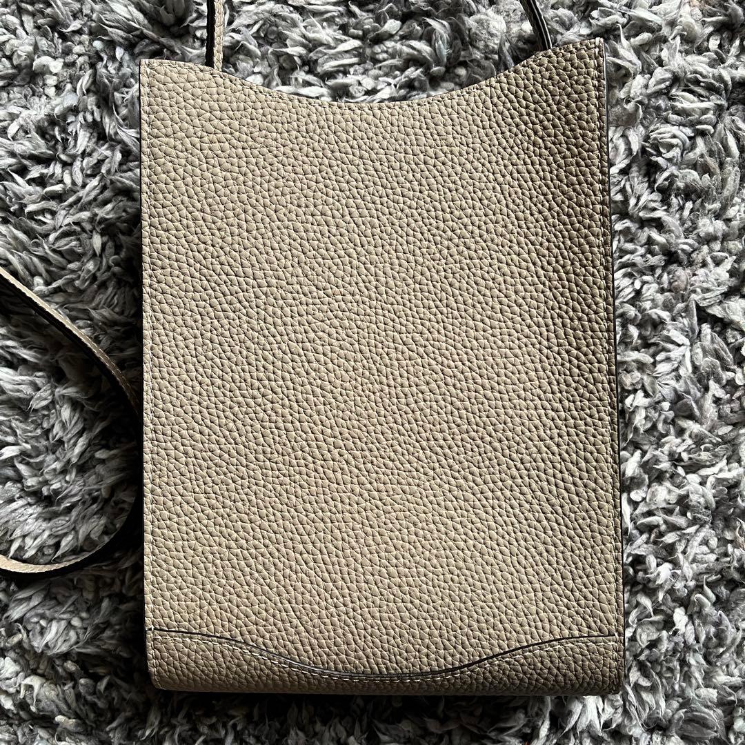 【新品未使用！✨】BONAVENTURA リア ミニ ショルダーバッグ ベージュ