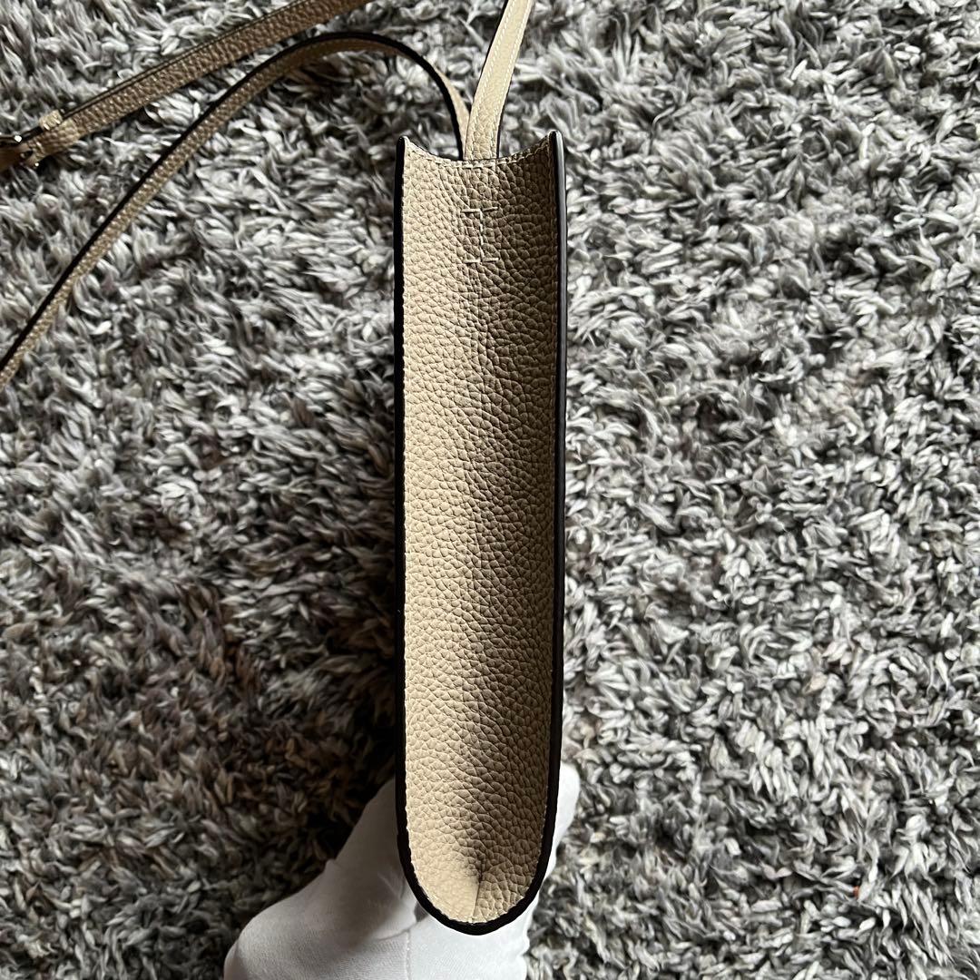 【新品未使用！✨】BONAVENTURA リア ミニ ショルダーバッグ ベージュ