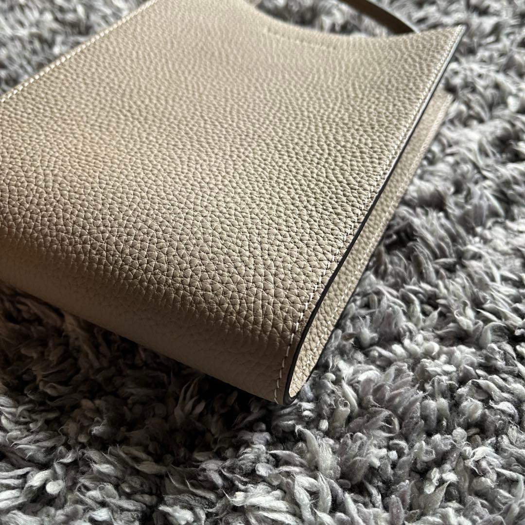 【新品未使用！✨】BONAVENTURA リア ミニ ショルダーバッグ ベージュ