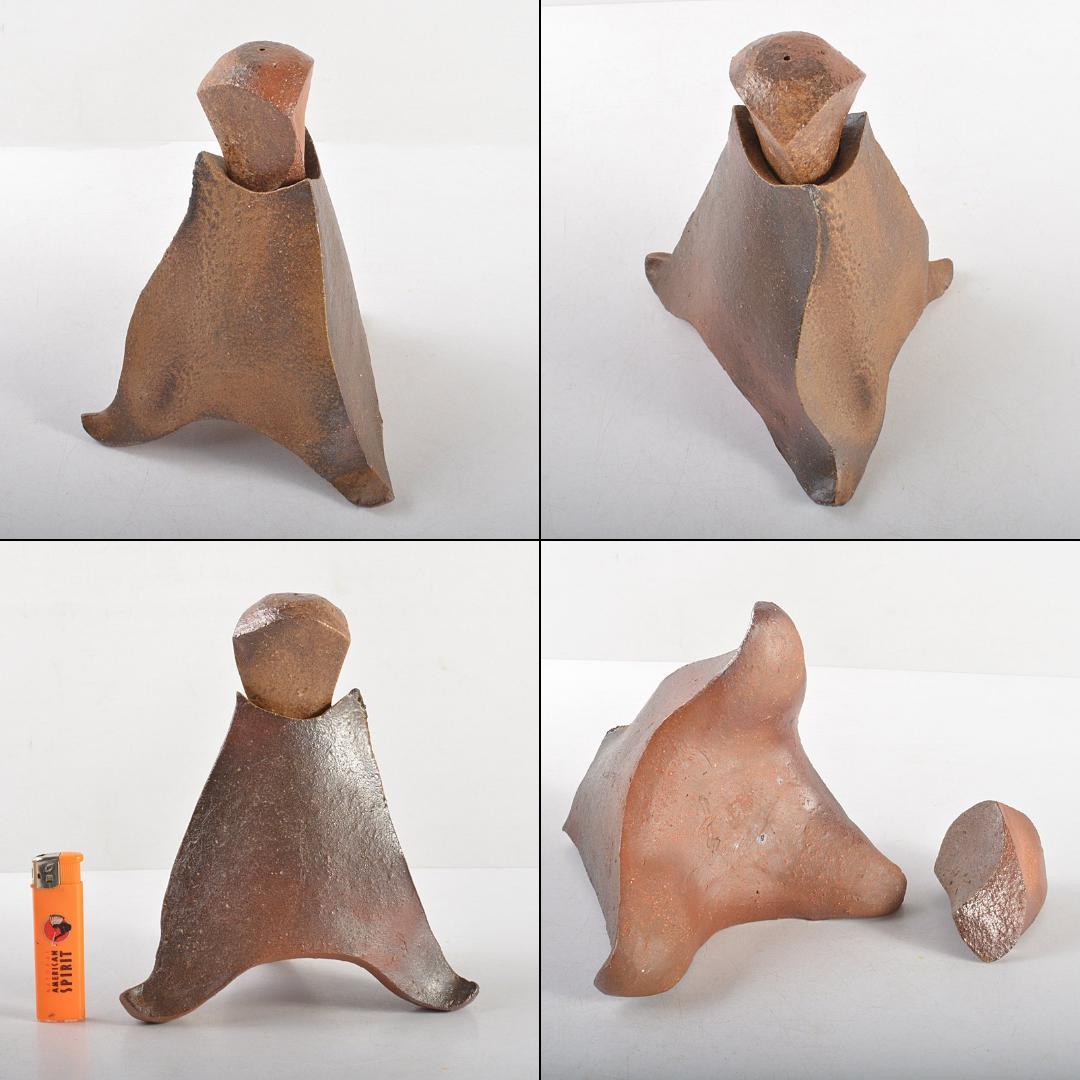 kuro　備前焼　山下譲治作　三つ足　花器　共箱　V　5517C