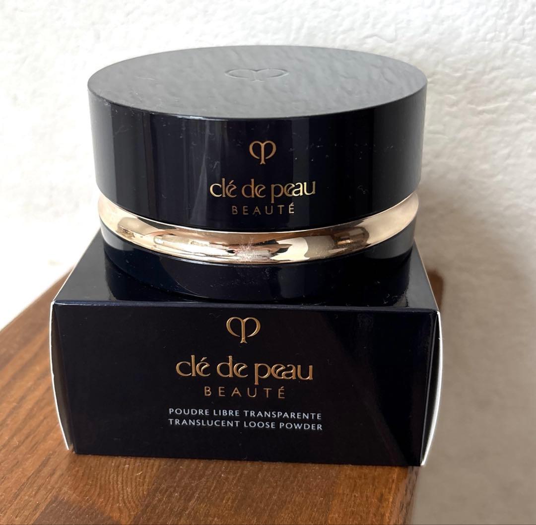 クレドポーボーテ　プードルトランスパラントn M ライトミディアム　2