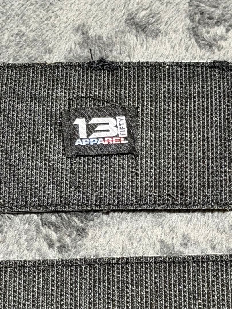 m*1様 13 Fifty Apparel製 sheriffパッチPVC 前後セ