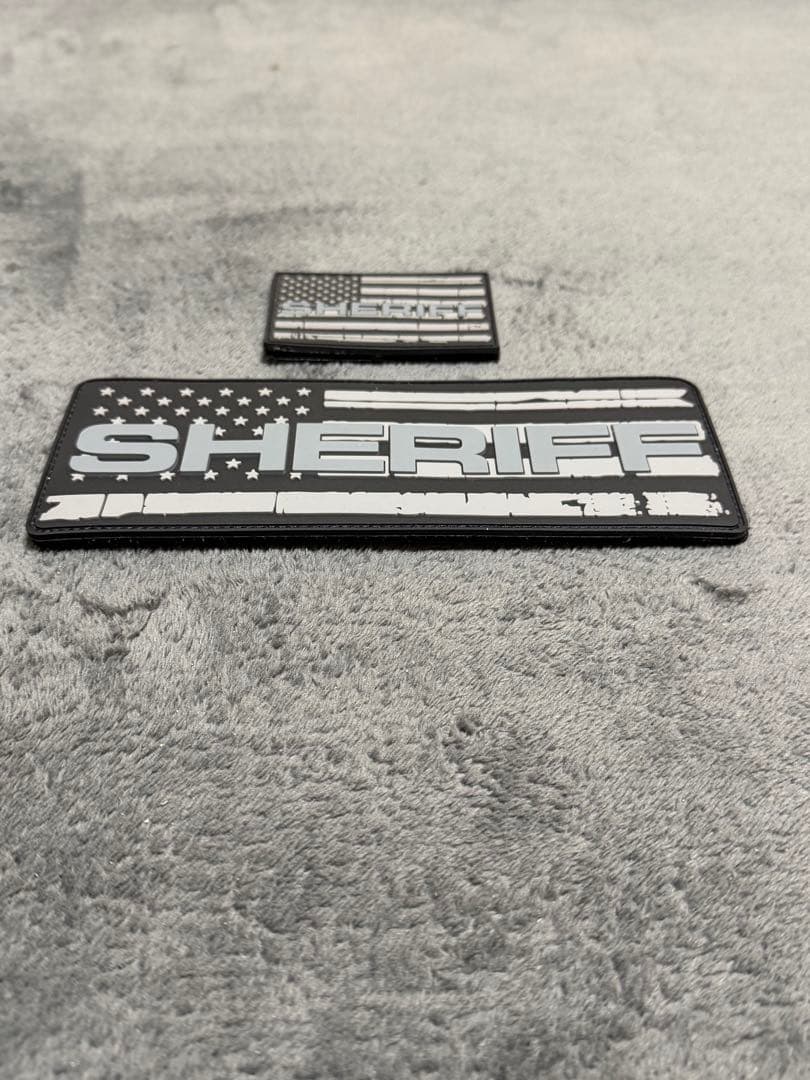 m*1様 13 Fifty Apparel製 sheriffパッチPVC 前後セ