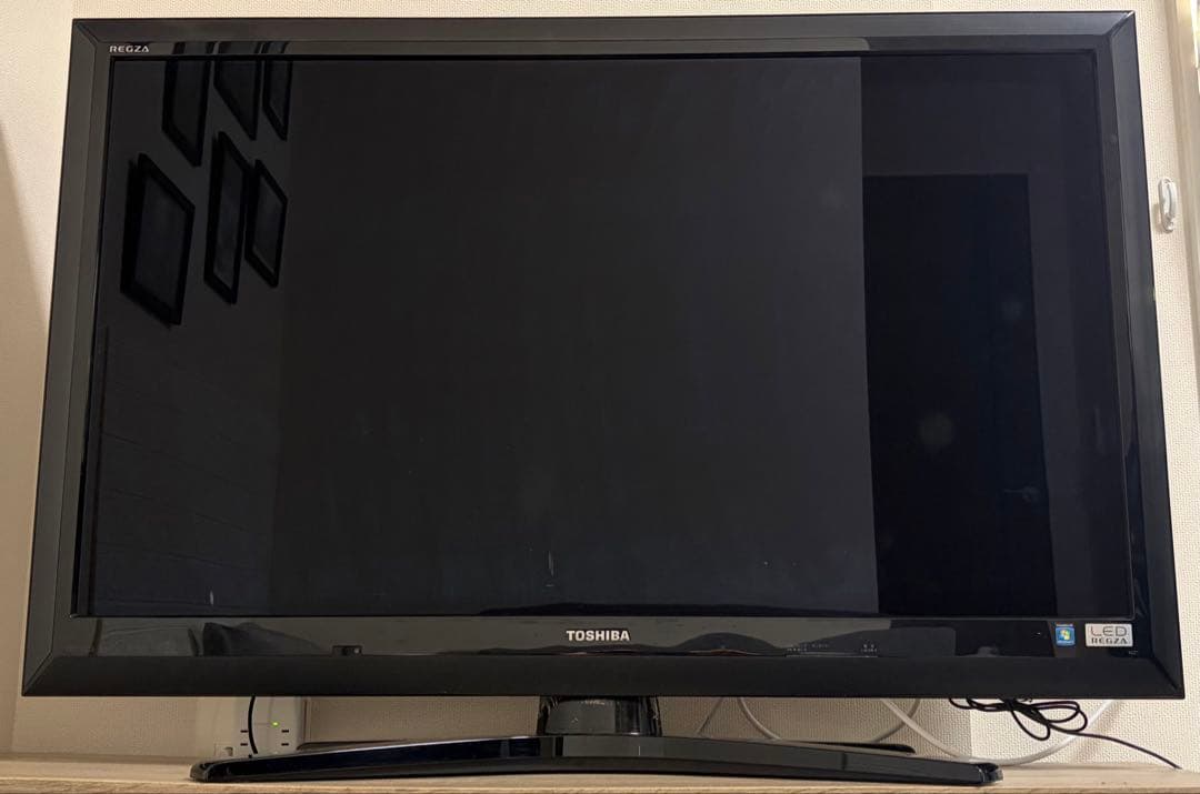 ヤ*ダ様 【即日発送】【美品】東芝 REGZA◆42型液晶テレビ 42Z1