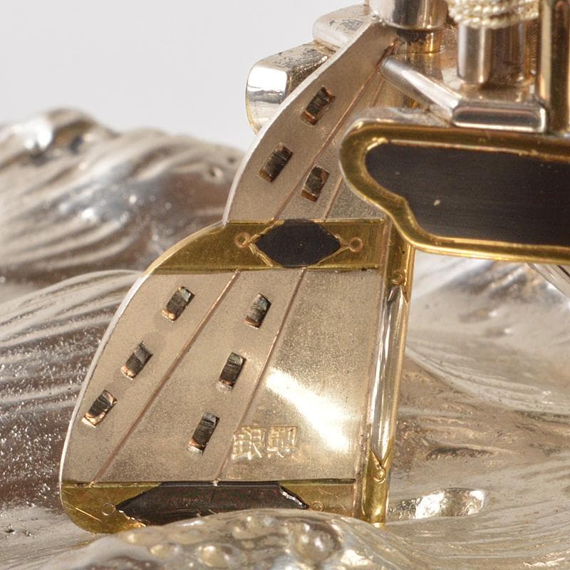 大阪尚美堂製　銀製　宝船　約287g　置物　ガラスケース付　F　R6756B