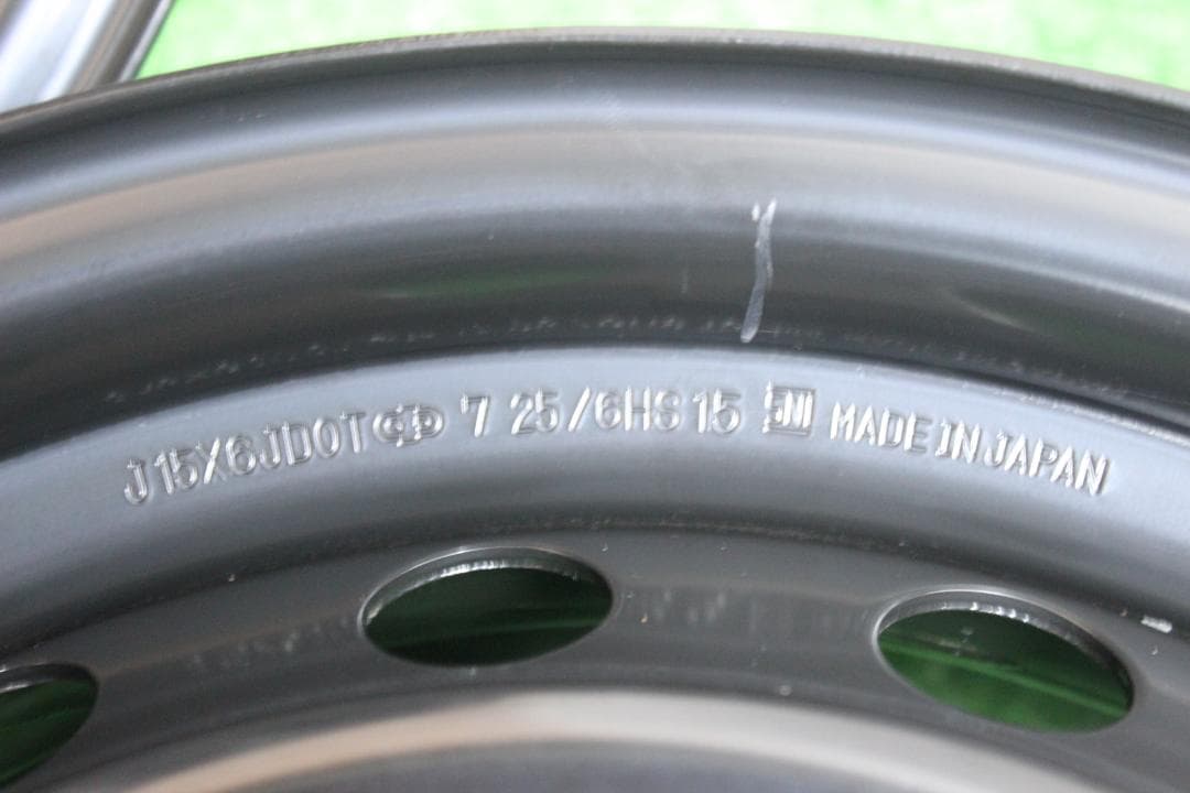 新車外し・ハイエース純正鉄ホイール　№１３８