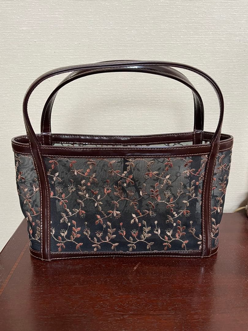 Chloe レース調　レトロ　カゴバッグ