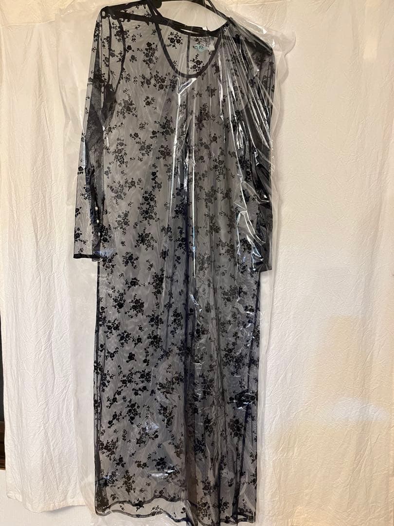 kaene フロッキーベロア2wayドレス