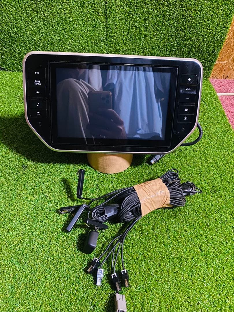 ダイハツ純正ナビ NSZN-W65DB、08545-K2002 配線付き。