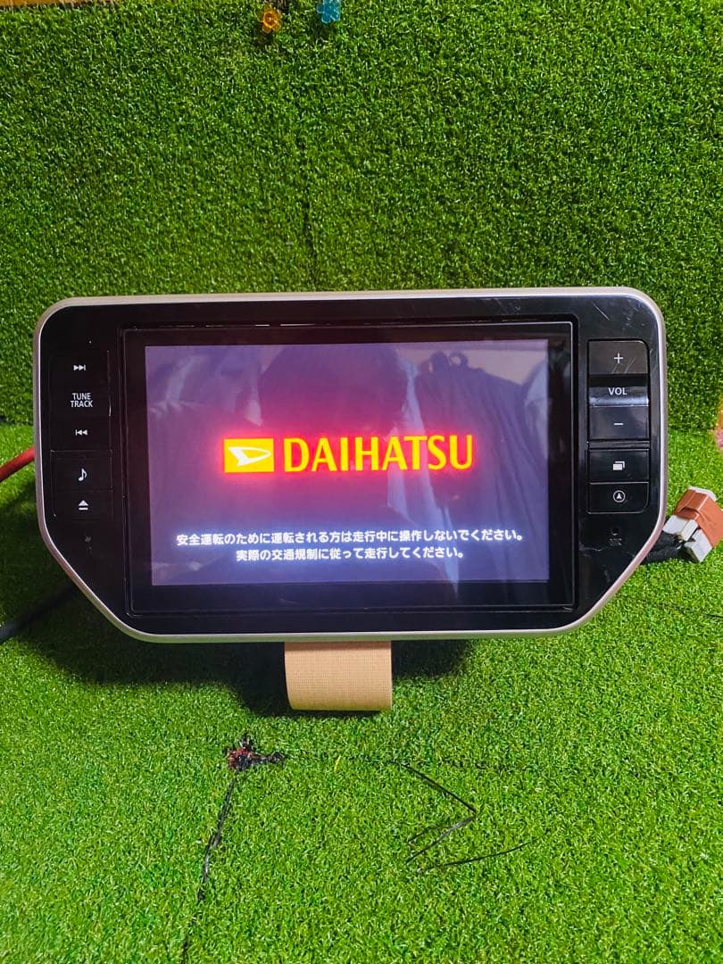ダイハツ純正ナビ NSZN-W65DB、08545-K2002 配線付き。