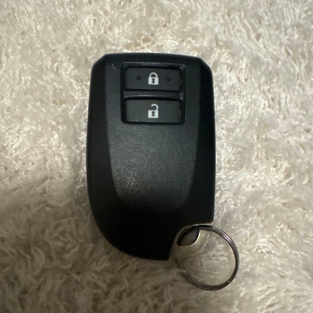 【美品】トヨタ スマートキー　ハイエースバン　レジアス 007-AF0105