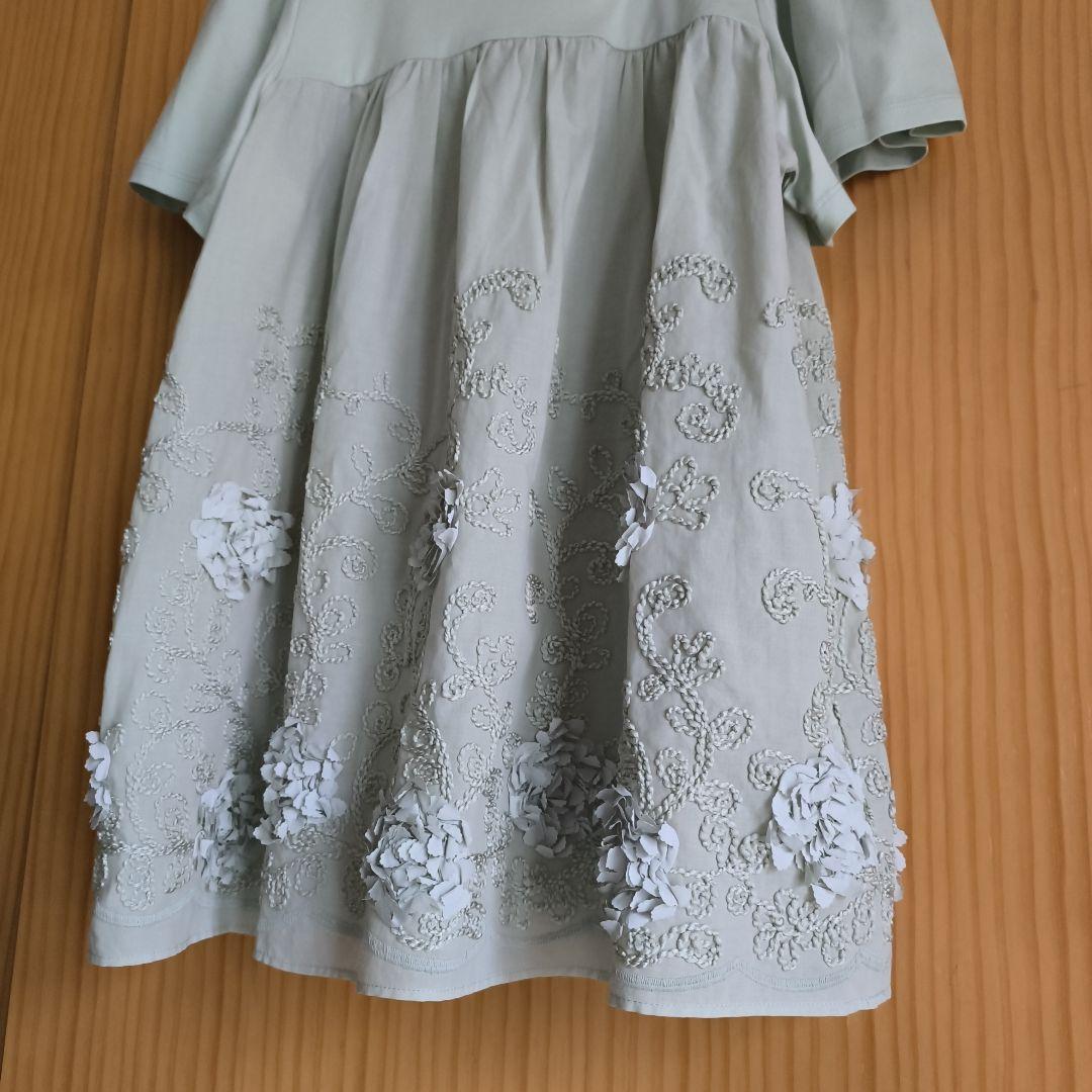 M'S GRACY カタログ掲載　24ss 刺繍入りチュニックカットソー　緑系