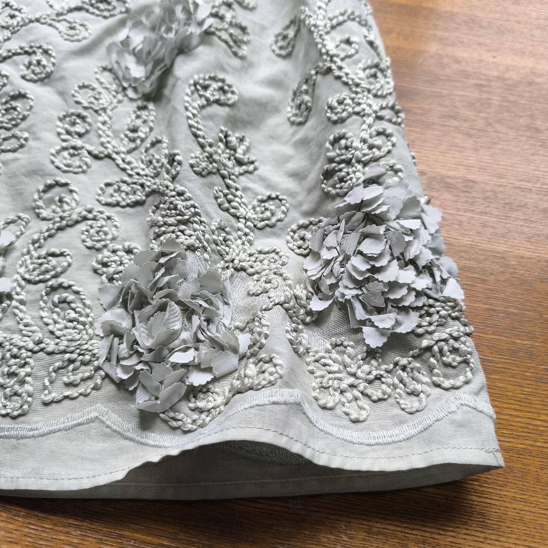 M'S GRACY カタログ掲載　24ss 刺繍入りチュニックカットソー　緑系