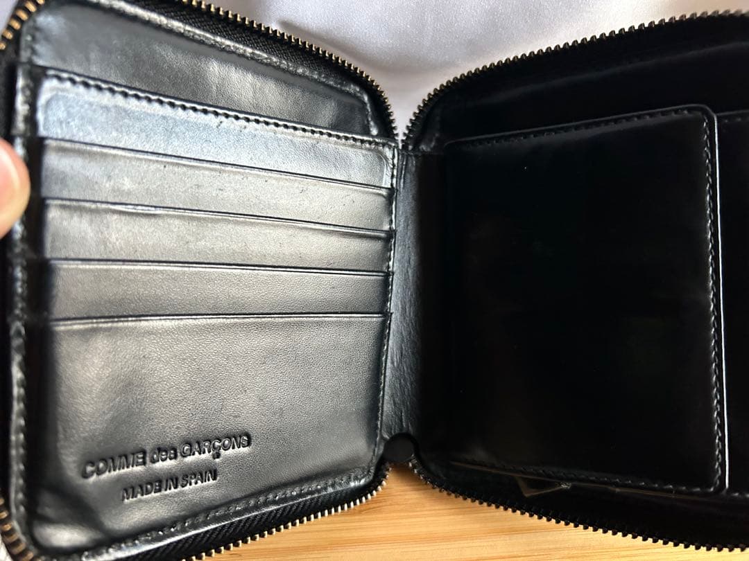 COMME des GARCONS 二つ折り財布 ブラック