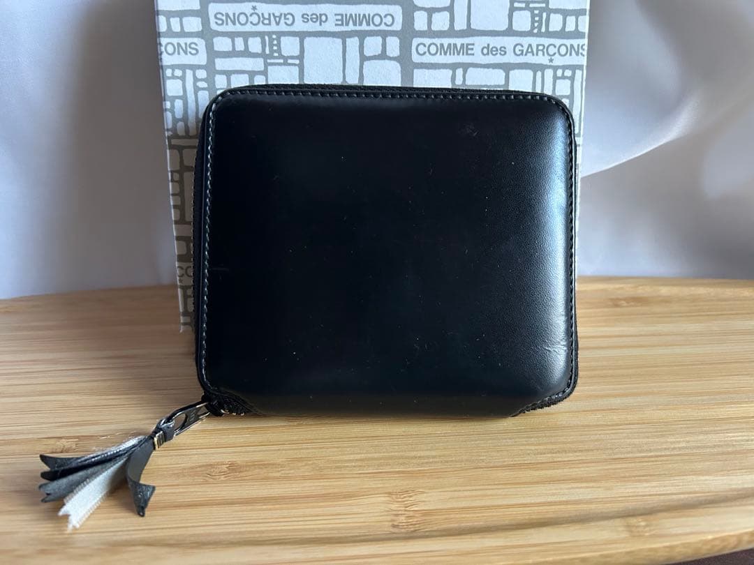 COMME des GARCONS 二つ折り財布 ブラック