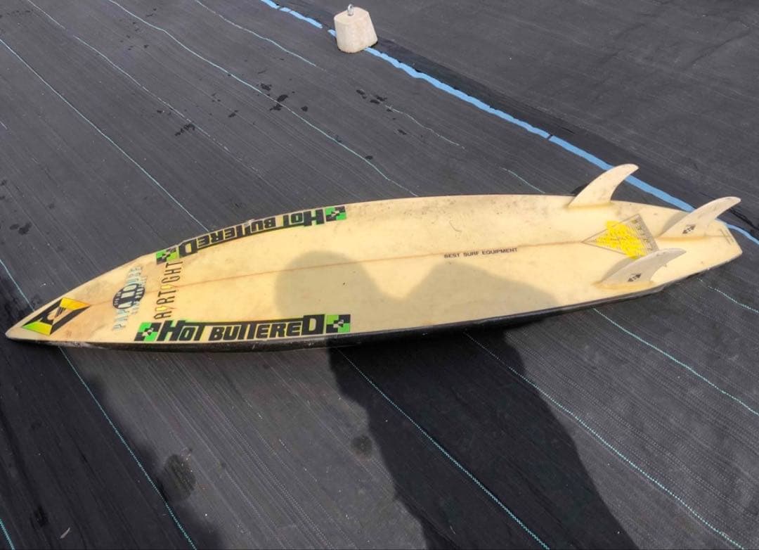 Hot Buttered ショートボード クリーム色