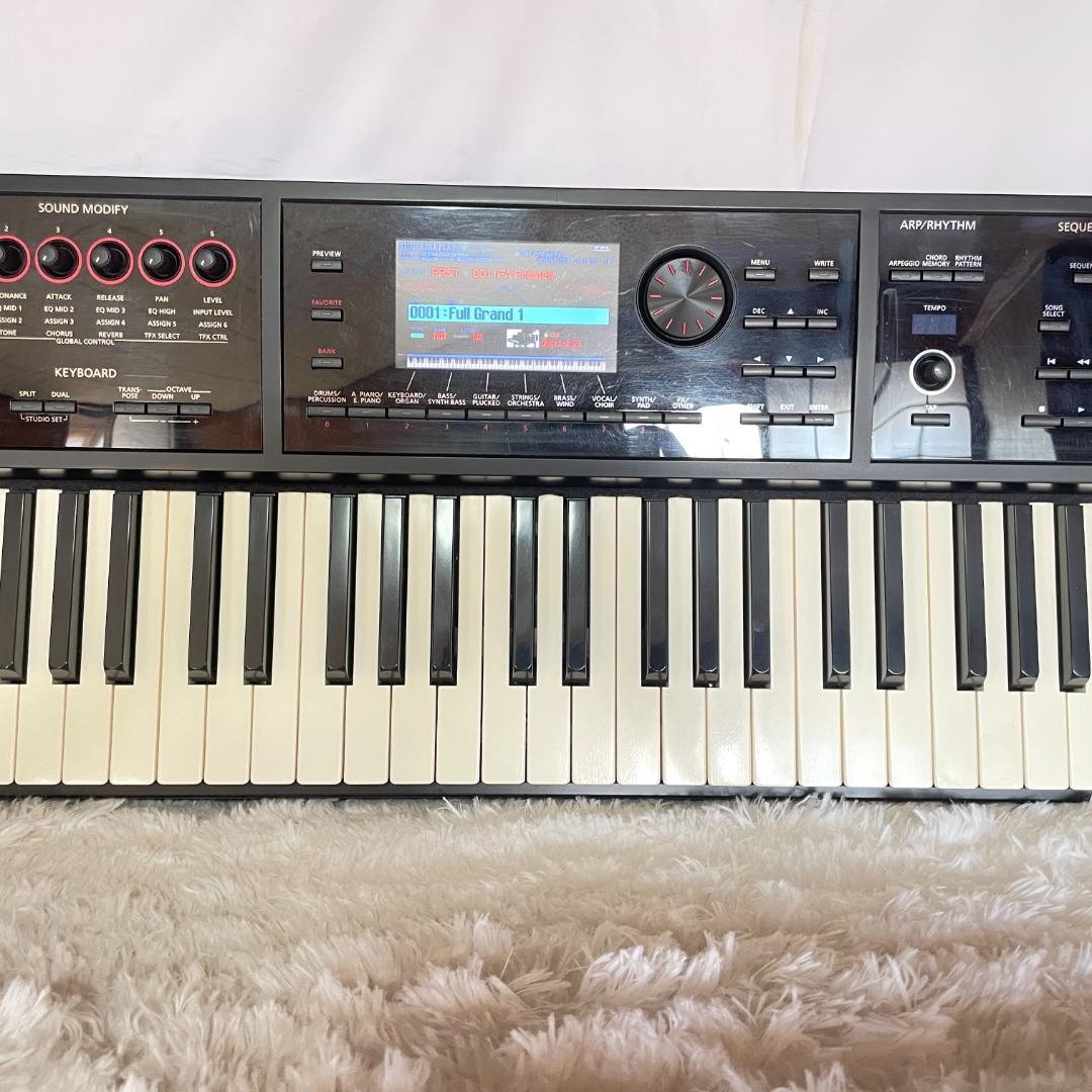 Roland ローランド FA-08 88鍵　上村ひなの