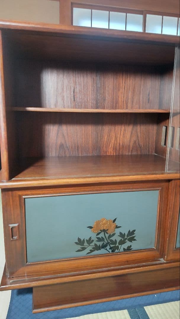 【送料込み】花柄装飾の木製レトロ茶箪笥