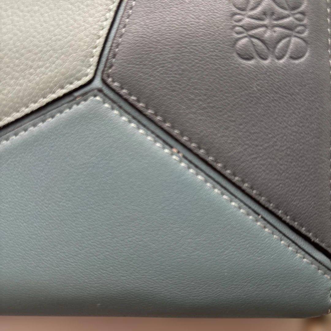 ロエベ パズル アナグラム ラウンドファスナー 長財布 マルチカラー