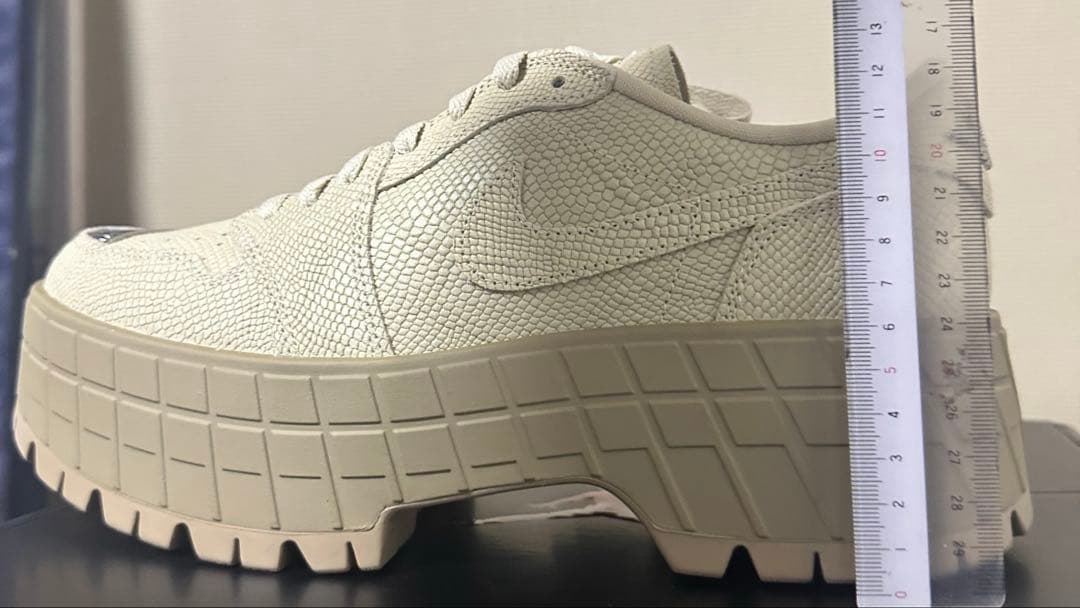 【新品・タグ・箱付】ナイキ ウィメンズ エア ジョーダン 1 ブルックリンLOW