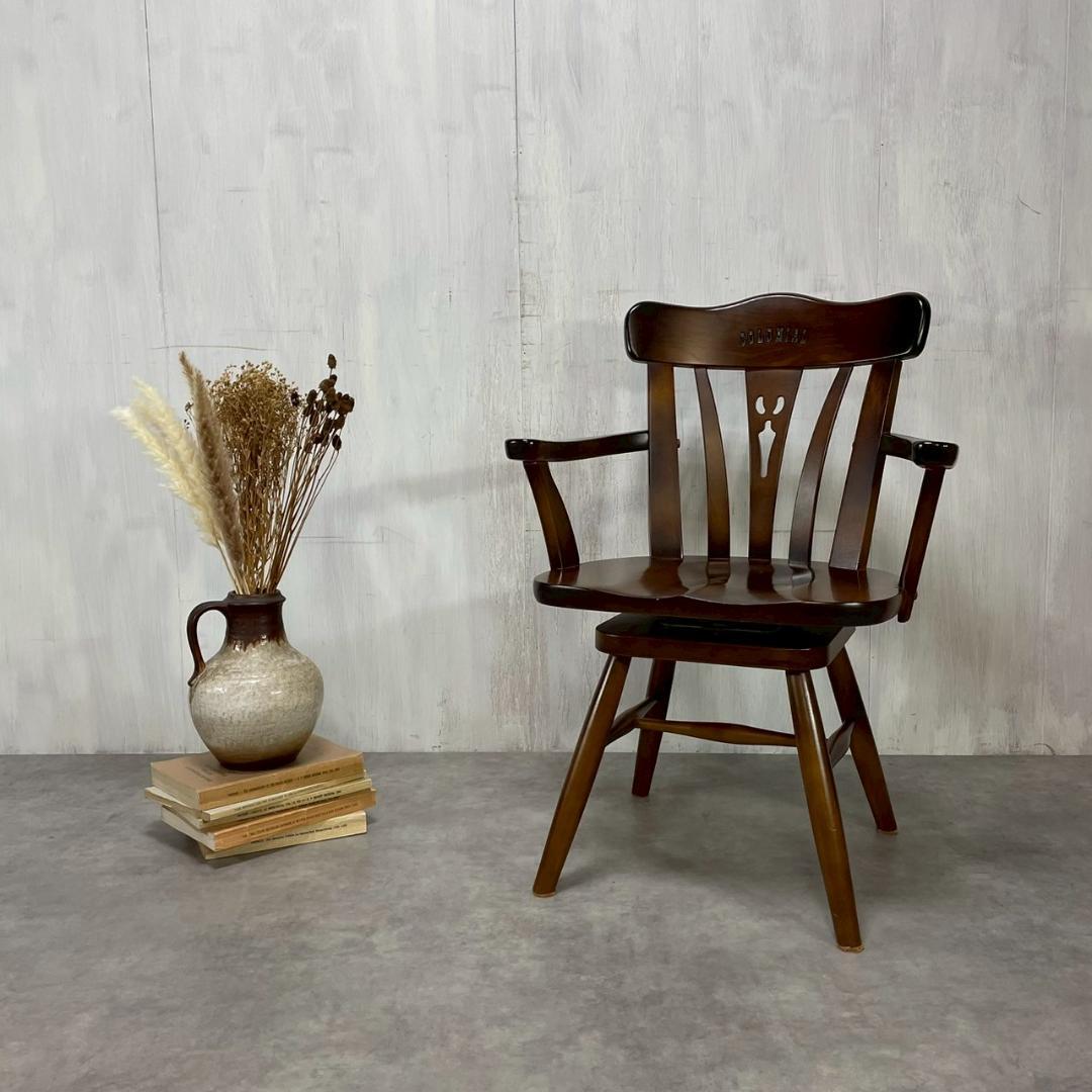 カリモク家具 回転式 アームチェア ダイニングチェア 無垢材 国産家具 B