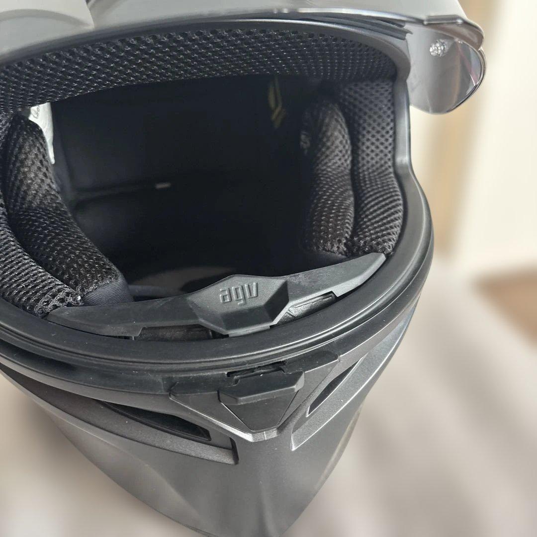 AGV フルフェイスヘルメット マットブラック　スモークシールド　バイク　再出品