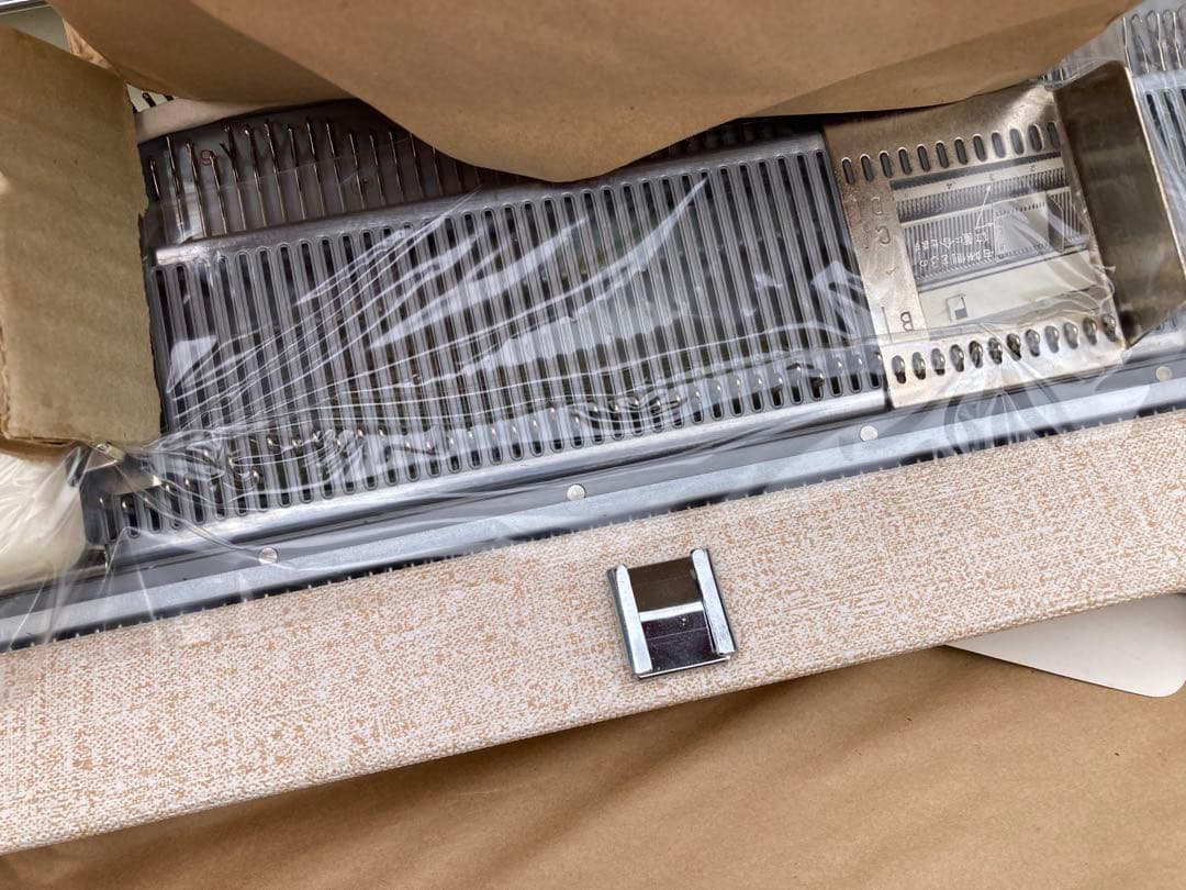 未使用 FS-648モデル 説明書付き。編み機