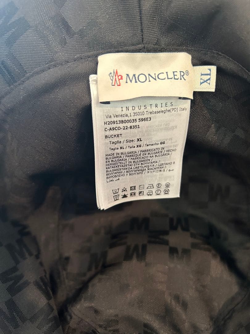 新品　モンクレール2way リバーシブルコーデュロイ バケットハット 黒